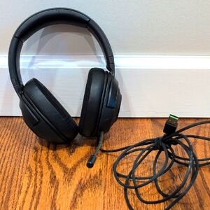 Razer Kraken Black Gaming Headset with Microphone